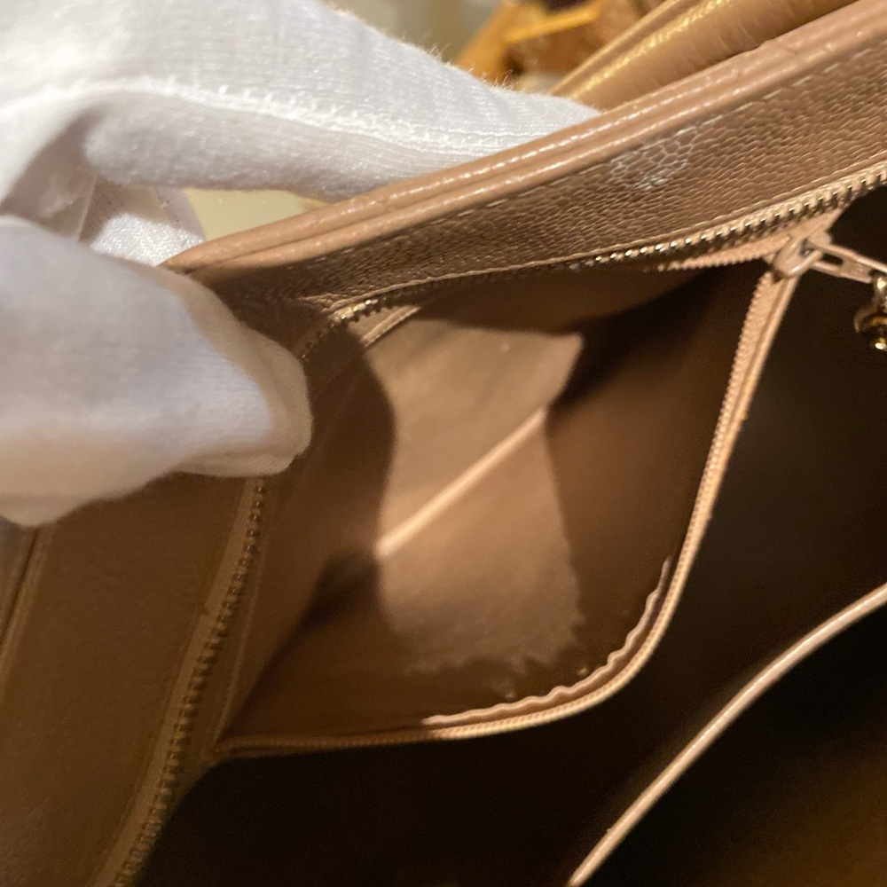 Chanel Tan/Taupe Caviar leather (vintage) Medallion Tote: Gold Hardware-COA - Picture 10 of 11